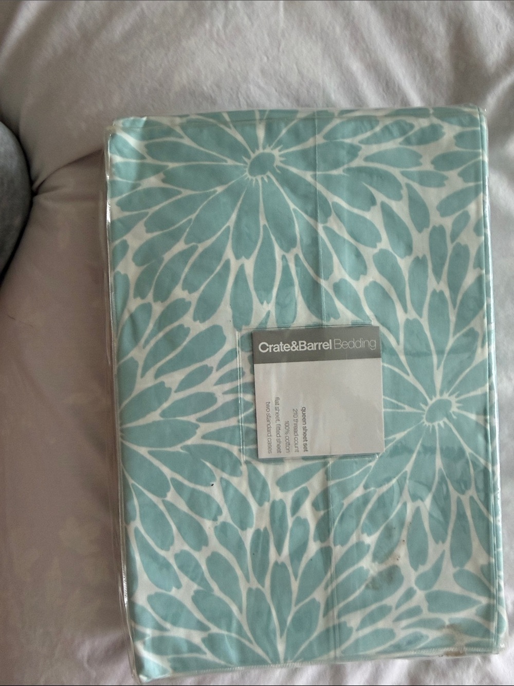 Crate&Barrel Aqua and White Floral Duvet Cover